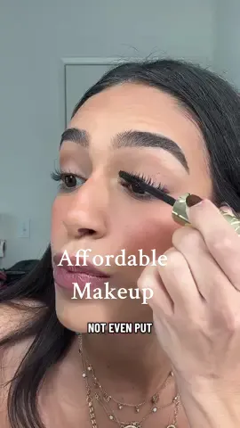 i luv affordable makeup 👀🙊 #affordablemakeup #affordablemascara #drugstoremascra #mascararecommendations #drugstoremakeupmusthaves @loréal paris usa @L’Oréal Paris 