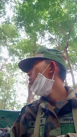 តាមបន្ទាត់ព្រំដែនមានសភាពការណ៍ក្តៅ ក្រោយទាហានថៃបានជាន់មីនមុខប្រាសាទត្រង់ចំណុចវាលឥន្រ្ទី #type #fyp #photo 