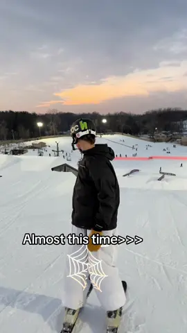 Almost time #skiing #skiingtiktok #fyp #capcut #parkski 