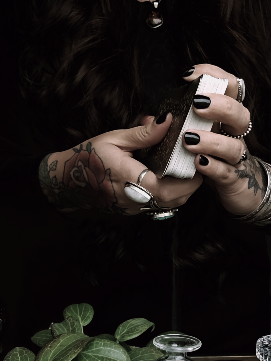 Scent + Sound 🖤 #darkcottagecore #moodyaesthetic #witchy #witchyvibes #witchywoman 