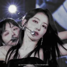 i just had to edit my bias 😫😫 she’s so chef kisses — had to switch it up & TWO EDITS IN ONE DAY ???? damn yall were serving  scp @chaecentre cc @mia | dxllboy  #sakuramiyawaki #sakuramiyawakiedit  #eyeekon #fypシ #lesserafim lesserafimedit actives? makemefamous bias baddest velocity editor baddieedit tiktokusa vsp @LE SSERAFIM 