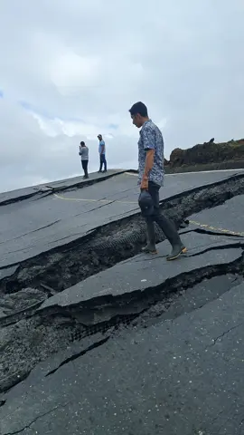 falla geológica en Santander  que triste ver esto.