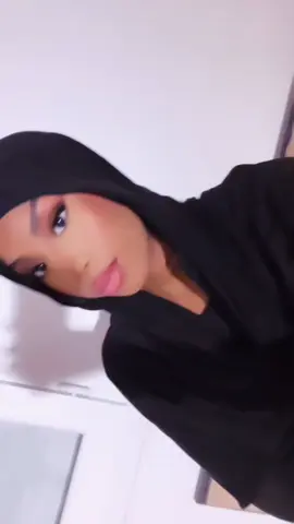 🪭🪭.                                                 #pourtoii #🇬🇳 #taycvie