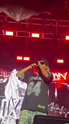 ~cukup aku seneng nyawang kowe kepenak~ #ndxaka  #ndxakafamilia  #jfestxmakna  #surabaya 