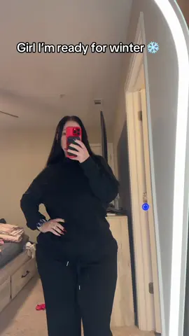 I mean, I don’t think that two piece sets are for old folks exclusively. I love me a good two piece set because it makes my outfits much easier. I don’t have to think about what I put on the top or the bottom. ##twopieceset##winterfit##tiktokshopblackfriday##tiktokshopcybermonday##tiktokshopcreatorpicks