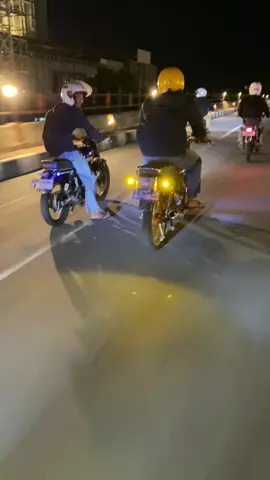 Metu hodynan golek kopi ro rencang rencang☺️#cbnyenimaseeee 