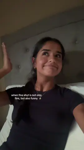 🙈 #fineshyt #fyp #viralvideos #blowthisup 