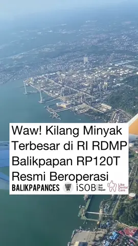PT Pertamina (Persero) melalui PT Kilang Pertamina Balikpapan (KPB) resmi memulai operasional awal Unit Residual Fluid Catalytic Cracking (RFCC) Complex sebagai bagian dari tahapan start up Proyek Refinery Development Master Plan (RDMP) Balikpapan, yang merupakan Proyek Strategis Nasional dengan nilai investasi mencapai US$ 7,4 miliar atau sekitar Rp120 triliun. Unit RFCC menjadi jantung modernisasi kilang untuk memproduksi bahan bakar berstandar Euro V dan meningkatkan efisiensi Kilang Balikpapan. Proyek ini juga berhasil menambah kapasitas pengolahan minyak dari 260 ribu menjadi 360 ribu barel per hari, membangun sarana tambat kapal VLCC, dua tangki minyak mentah berkapasitas 1 juta barel, serta unit pemurnian LPG berkapasitas 43 ribu ton per tahun. Pjs Corporate Secretary KPI, Milla Suciyani, menyebut proyek ini akan menghasilkan tambahan produksi gasoline, diesel, avtur, dan LPG dengan standar emisi setara Euro V, serta mendukung transisi energi bersih dan kemandirian energi nasional. RDMP Balikpapan juga berkontribusi signifikan terhadap ekonomi nasional dengan potensi penghematan impor BBM hingga Rp68 triliun per tahun, kontribusi PDB mencapai Rp514 triliun, dan penyerapan lebih dari 24 ribu tenaga kerja pada masa puncak konstruksi. Gimana menurutmu ces? 🙌🏻 [ selengkapnya: cnbcindonesia/vt: sherenyyn ] #balikpapan 