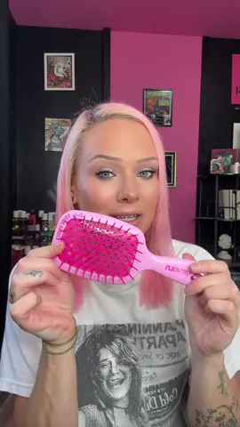 I loveeee the unbrush I even have tiny mini versions for my purse lol #makeup #hair #hairbrush #hairtok #thinhair 