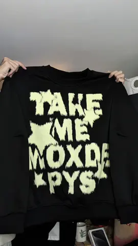 sweater này đẹp mê lun á ✨🫶 #aosweater #thoitrangnu #thoitrangnam #macdepmoingay #aokhoac 