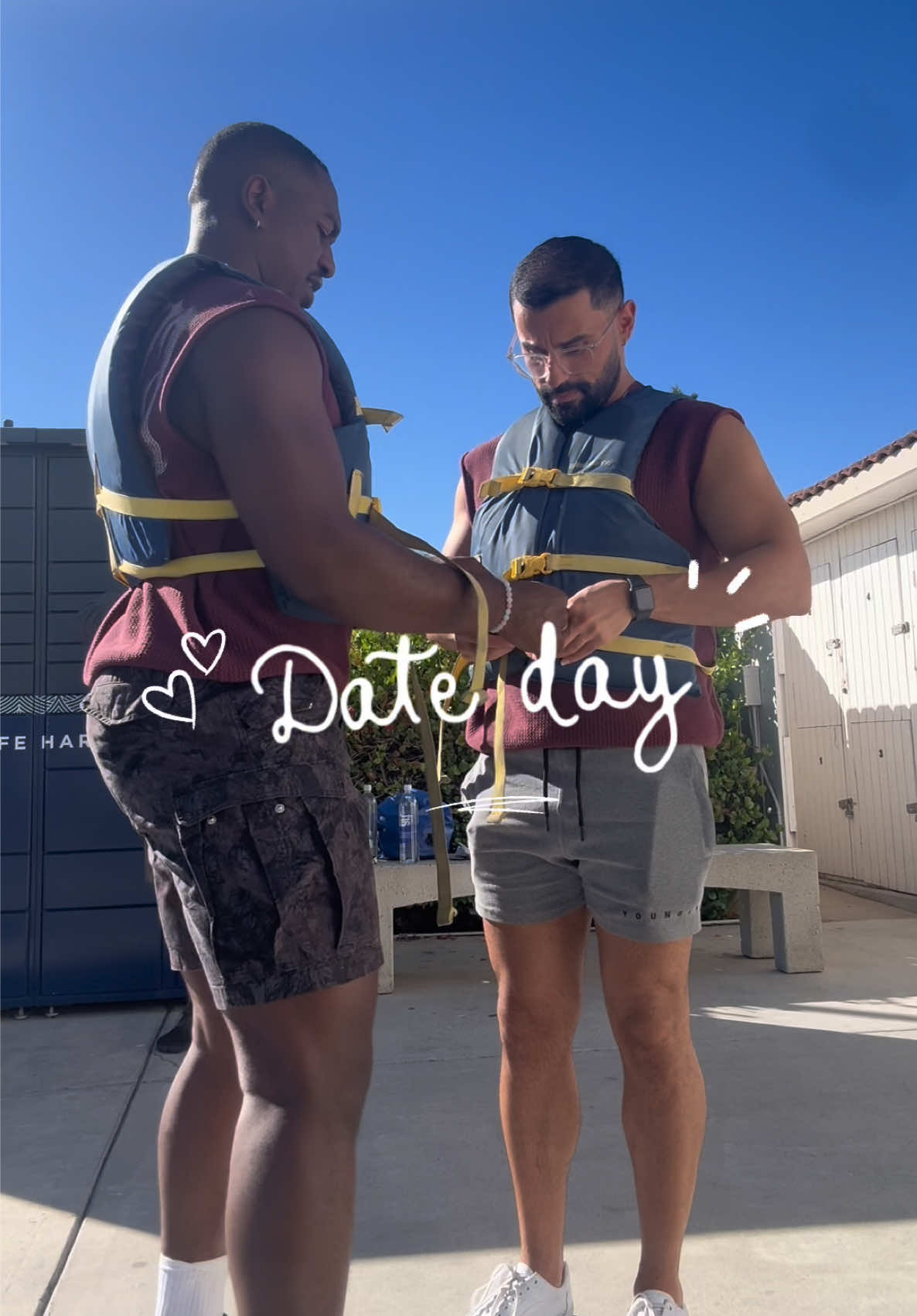 This is the perfect date idea! #sandiego #datenightidea #fyp #mlm #lgbt @San Diego Speedboat Adventures 