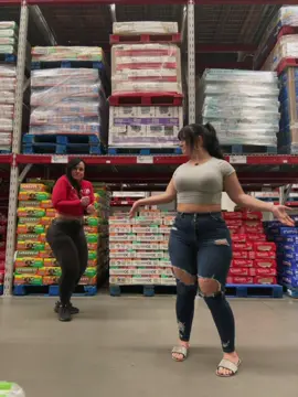 Me and my mama🥰#fyppppppppppppppppppppppp #momanddaughtertiktok #momanddaughtergoals #momanddaughterduo 