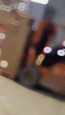 Không ai học được gì từ những ngày tháng dễ dàng ….