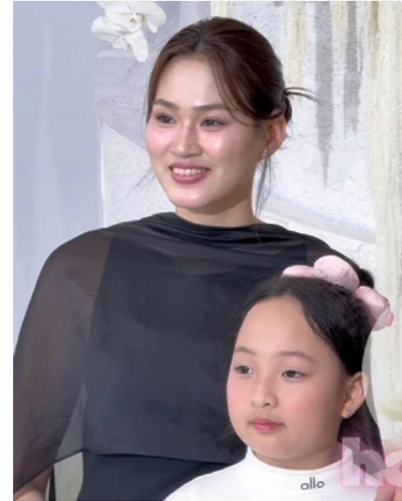 Chị gái Đỗ Hà khoe nhan sắc dịu dàng trong đám cưới em gái! #dothiha #dothihacuoichong #sonhaigroup #xuhuong 