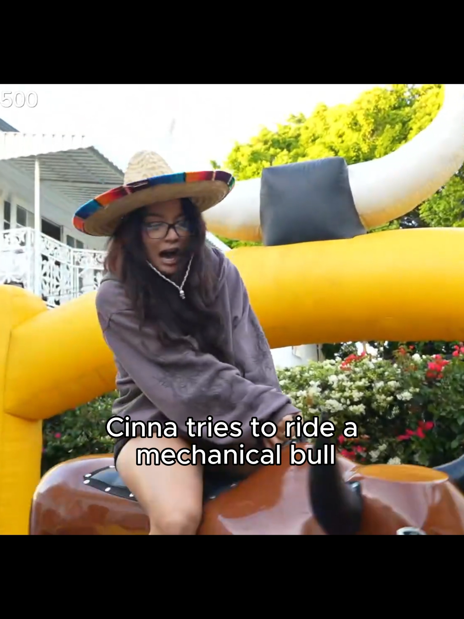 Cinna tries to ride a mechanical bull #cinna #valkyrae #fyp #xcyzba #twitch