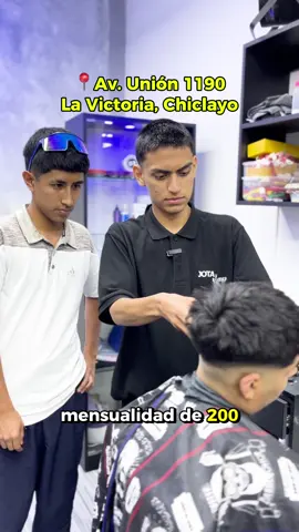 💈 Forma tu futuro como barbero profesional En JOTA BARBER te enseñamos mucho más que cortes: aprende a conseguir clientes desde el primer día, fidelizarlos y dominar técnicas avanzadas como la ondulación y semi-ondulación. 🚀 ¡Inicia tu camino hoy y destaca en el mundo de la barbería! @Jescow  📲Más información al 972743087 #jotabarbershop #jotabarberschool #barberiaprofesional #lavictoria 
