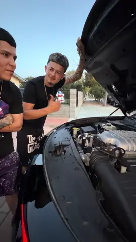 Hellcat vs Camaro, A cuál le van? 😈😳