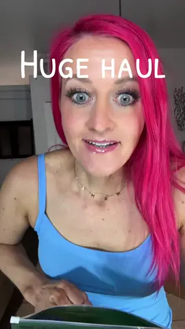 Halara coming in hot! #halara #halaratiktokshop 