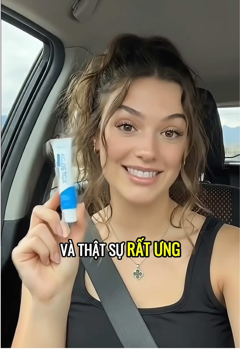 Mụn mới nhất #lurcinn #vinhnana #mun #serummun 