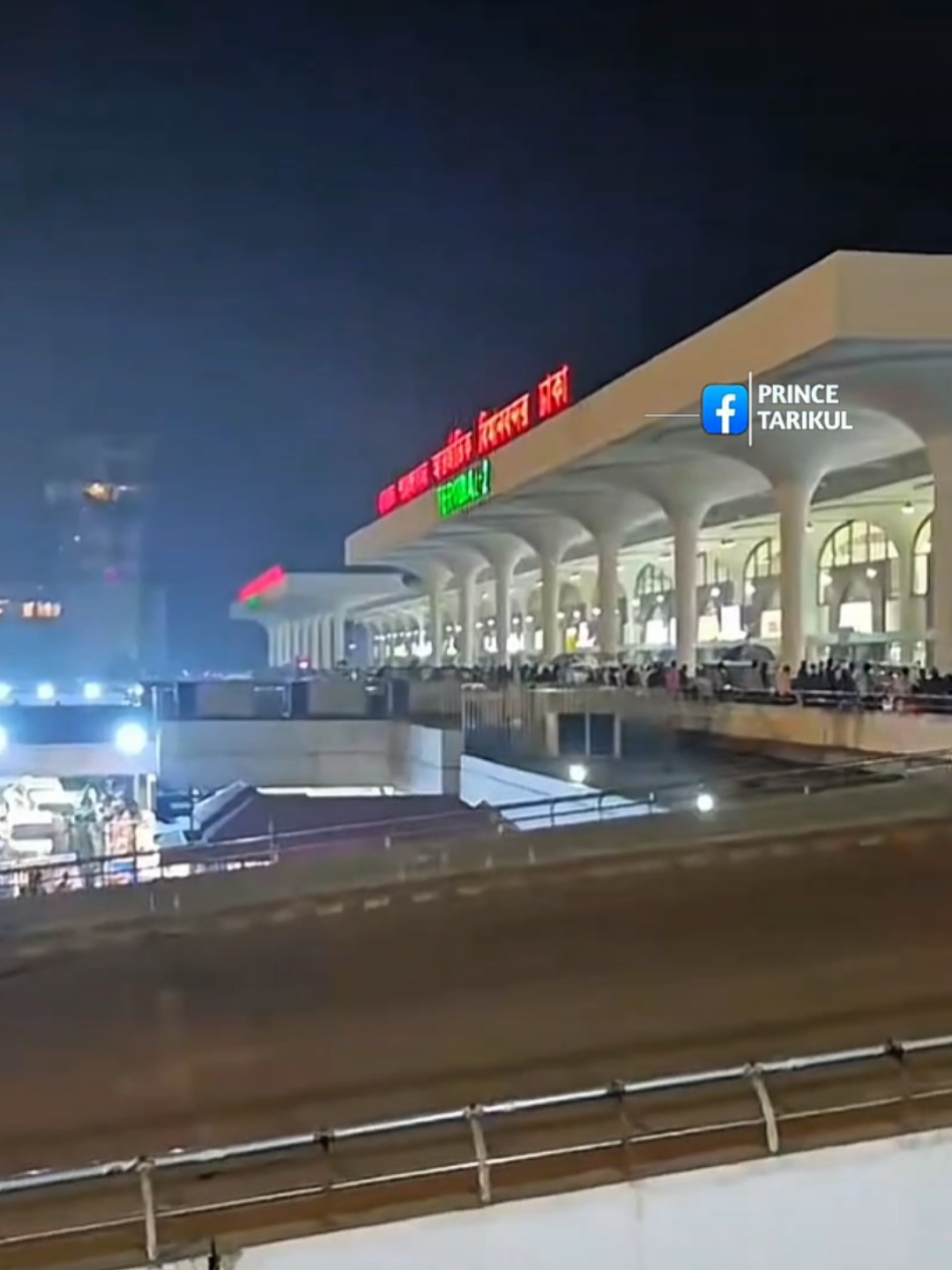 কেমনে বুঝাই কত ভালোবাসি 🥰💥,Favorite Song 🥰💥#capcut #fbpage #foryoupage #foryou #airport 