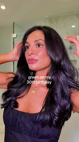 get ready with me while I casually spiral about turning 30!  @Anastasia Beverly Hills brow freeze gel  @rhode skin glazing mist // pocket blush in shade tan line  @L’Oréal Paris lumi glotion  @Armani beauty luminous silk foundation @Natasha Denona concealer @Westman-Atelier face trace stick @Hourglass Cosmetics ambient lighting blush in sublime flush + lighting palette in volume II  @Fenty Beauty invisamatte powder @Givenchy Beauty loose powder @Bobbi Brown eyeshadow stick in hazelnut @Saie highlighting blush in quartzglow @SHISEIDO eyelash curler @YSL Beauty lash clash mascara @Makeup By Mario eyeliner in perfect brown // lip liner in burnt sienna // plumping serum in petal glow @NYX Professional Makeup eyebrow pencil  @Charlotte Tilbury airbrush flawless setting spray  #grwm #makeuptutorial #naturalglam #glowymakeup #microinfluencer 