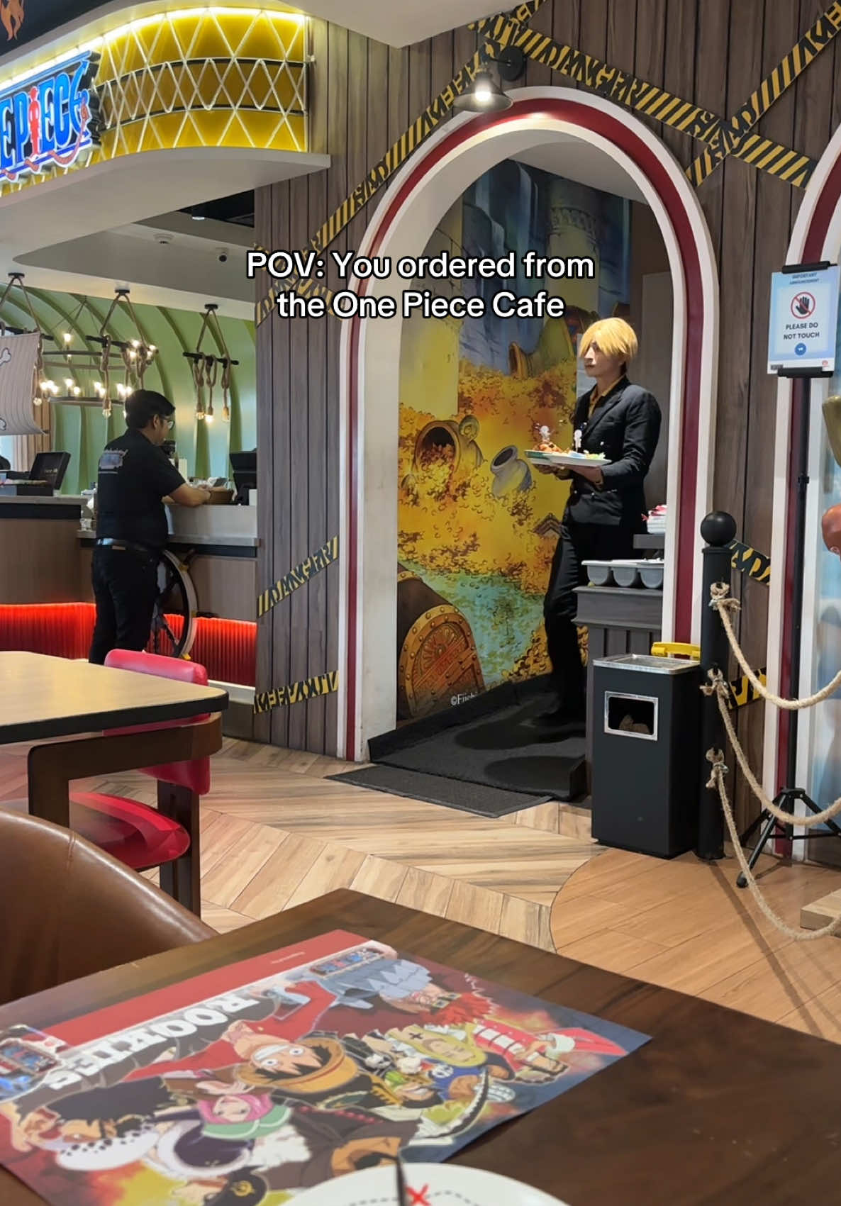 #sanji #sanjionepiece #waiter #onepiececafe #onepiecefan 