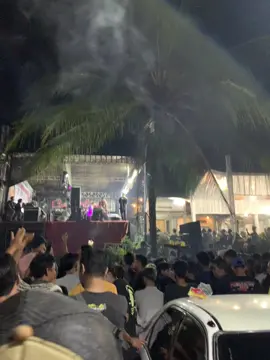 camelia dengan penonton asiknya🕺🏻#infoorkesjepara #ojingjepara #infoorkespati #fyp #masukberanda 