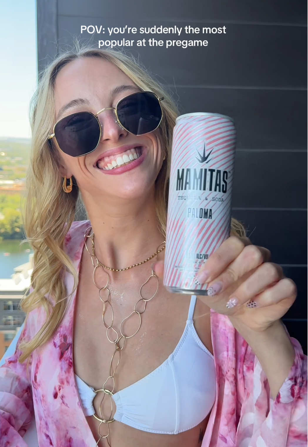 bringing the heat and the vibes - I’m the Life of the Pregame 🧡 with Mamitas in hand! 🌶️🍹 whether it's a girls' night or game night, I’m showing up with flavor. @drinkmamitas #sponsored #MamitaNation wanna turn up your next hangout? grab your flavor at Whole Foods and let the good times roll!