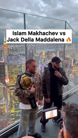 ⚡️ Первая встреча Маддалены и Махачева! #ufc322 Khamzat picks Islam Makhachev to beat JDM 🤝🏻  Makhachev looks MASSIVE 😳  Islam Makhachev and JDM face off 🔥