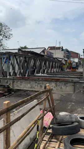 penampakan jembatan balley yang nantinya akan di pasang sementara di sonokembang sulfat #malanghits #kotamalang #sadstory #fyppppppppppppppppppppppp #aanfauzy_ 