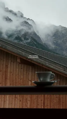 peace looks like this 🤍 #rainyvibes #dolomites #moodyvibes 