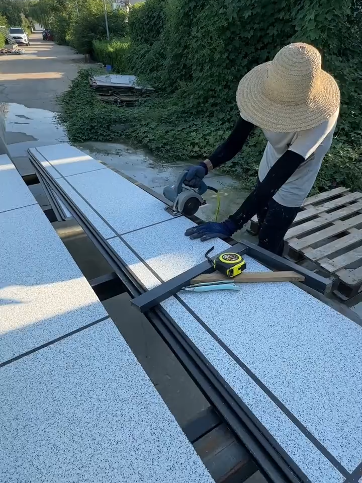 Your walls deserve THIS upgrade. ✨#tiktok #fyp #factory #sandwichpanel #china #pusandwichpanel #metalcarvedboard #PolyurethaneSandwichPanel #PolystyreneSandwichPanel #material