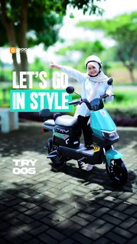 Glossy, elegan, dan penuh karakter bersama GODA Try GD 005! Body glossynya memantulkan kepercayaan diri, stiker desain eksklusif menegaskan karaktermu, serta bobot ringan buat manuver lebih mudah di jalan. Bersinar di setiap sudut, mencuri perhatian di setiap jalan. Let’s Go in Style with Try 005. #GODASaferSmartEV #No1inIndonesia #LeadinginTheWorld