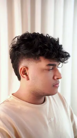 Because a good haircut changes everything 💥 📍Find us at: Pannipitiya Rd, Pelawatta, Battaramulla 📞 Book now: 070 5050 888 | 0112 786 888 ✨ Come experience the #SalonPR magic! 💖 #Haircut #cut #GenshinImpact #fyp    