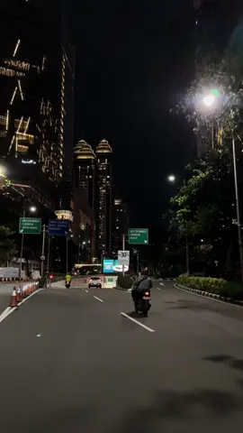 Ambil free (gratis) siapa tau bisa sedikit bermanfaat🙌 Footage In Jakarta Jakarta dan sekitarnya 📍Underpass SCBD #fyp #foryou #tiktokindo #jakarta #video