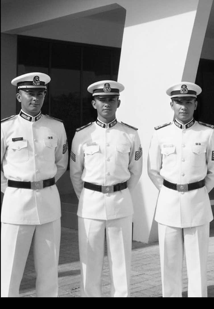 Para sersan mayor taruna Atekad setelah suatu acara di kampus (1961)🤩💘💕 #pierretendean #pahlawanrevolusi #g30spki #fyp 