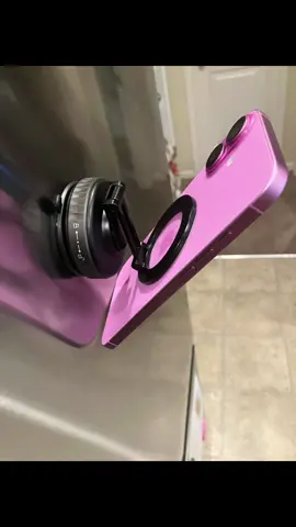 Get into this magnetic suction cup phone holder, that grips any surfaces with a great foldable design and no batteries needed, and you can take it anywhere #magneticphoneholder #suctionphonemount #getyouone