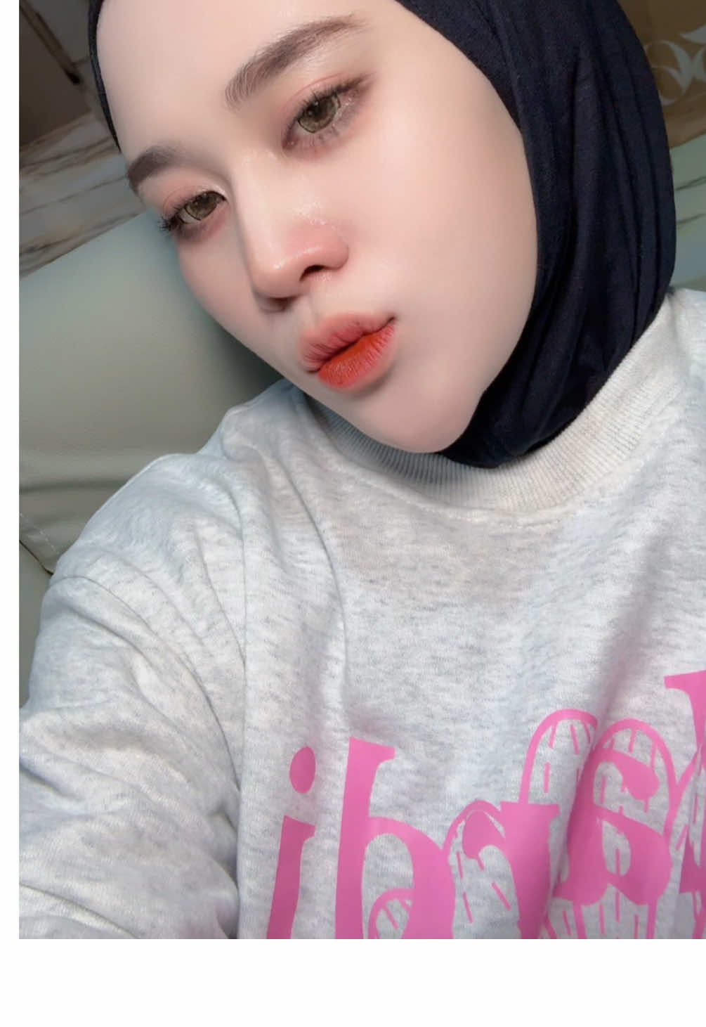 Lipstik best ombre dari @lafonaskin_ @Lafona store hari ini ambyar, khusus 11.11 😍