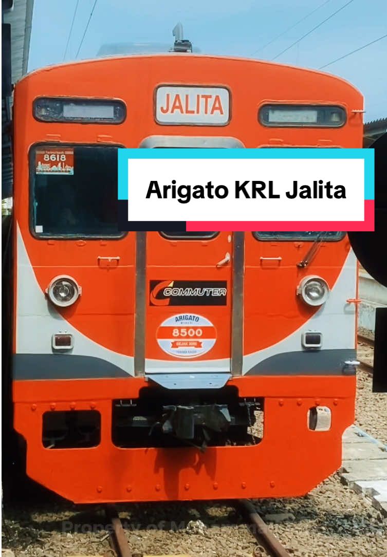 Arigato KRL Tokyu 8518-8618 KRL Jalita, Terimakasih telah mengantarkan warga Jabodetabek sejak 2006 🙇🏻‍♂️ #keretaapiindonesia #jalita #railfansindonesia #krlcommuterline #fyp 