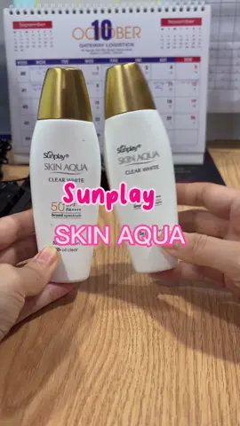 Mùa này mà thiếu Skin Aqua nắp vàng là da “khóc thét” luôn 🥹💛 Chống nắng tốt, da vẫn mịn – glowy tự nhiên cực mê! #SkinAqua #KemChongNang #sunplay #suncreenreview #xuhuong 
