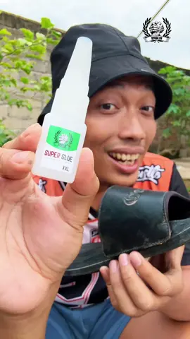 Rahasia sandal sepatu awet yang Merekatkan segala macam barang. #lemkorea #lemkuatmultifungsi #lemkoreaviral #brocincreator 