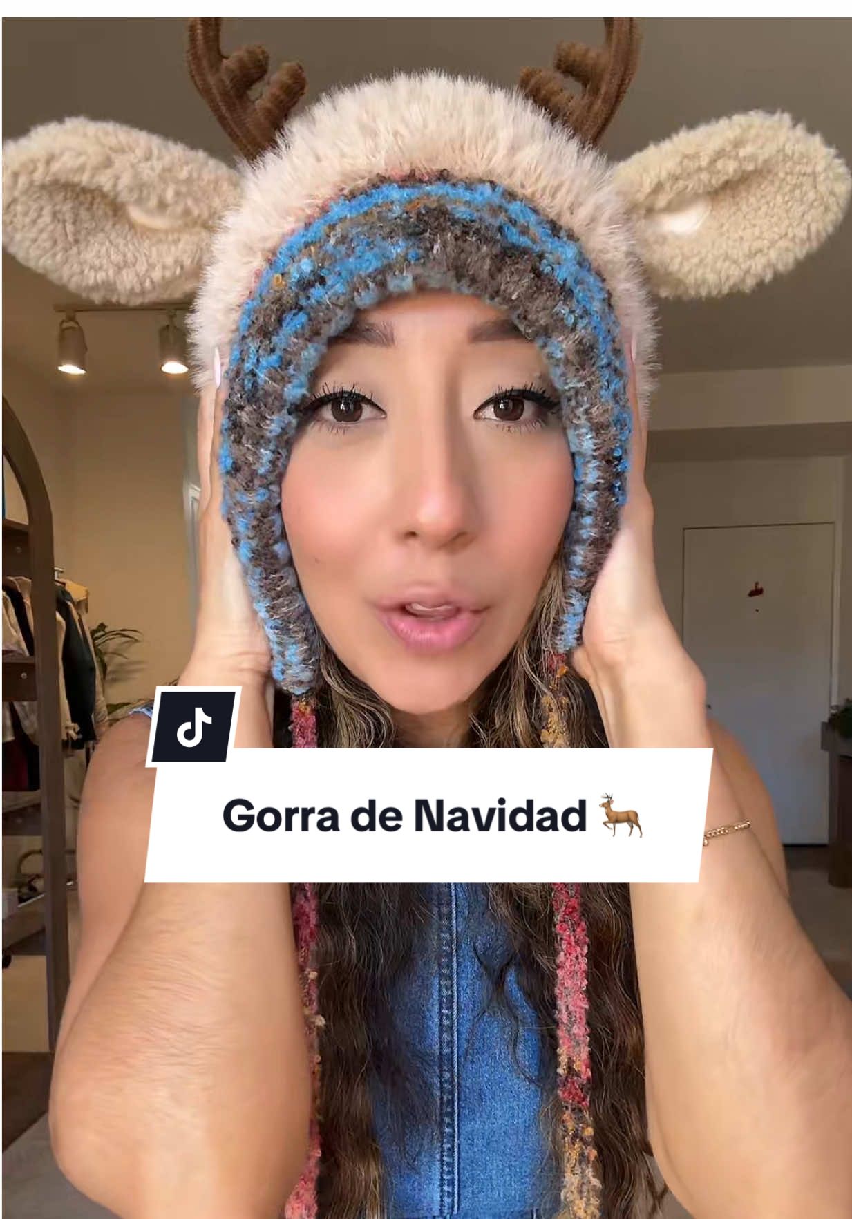 Okay 100/100!!! Esto está precioso y súper calientito 🥰#christmashat #tiktokshopfalldealsforyou #tiktokshopblackfriday #tiktokshopcybermonday #antlerhat 