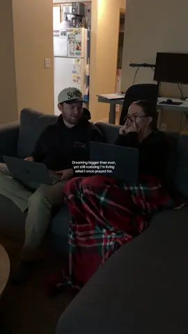 still reaching for the stars. still grateful for everything that has come 🪽 . . #grateful #fyp #relatable @SKIMS @IKEA USA @TIJN EYEWEAR @grace and stella @abercrombie 