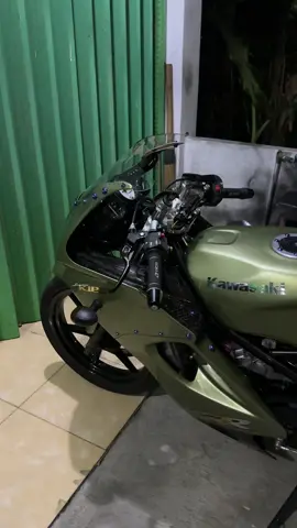 cing cing#twostroke #ninjarrold #kawasakininja #rrold #mileniumjade 