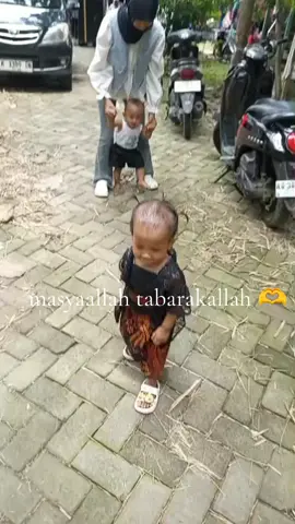 #alhamdulillah❤️ #masyaallahtabarakkallah🥰🥰🥰 #anaksoleh @LEON 