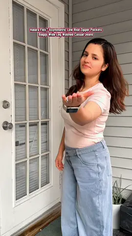 @Halara_official #halara #halaratiktokshop #blackfridaydeals #foryoupage #lowrisebaggyjeans 