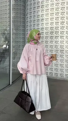 Floral baru launching blouse lucu ini, buruan CO!💋 #racuntiktok #ootdfashion #blousemurah 