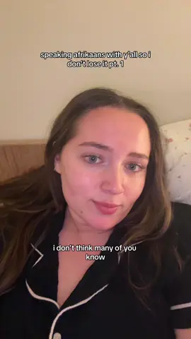 take a shot everytime i say the word “afrikaans” 😭 but yeah basically i feel like i’m losing it so i’m gonna start speaking it periodically with y’all! maybe i’ll try telling stories in it or something :)  #afrikaans #southafrica #southafrican #fyp #bilingualproblems 