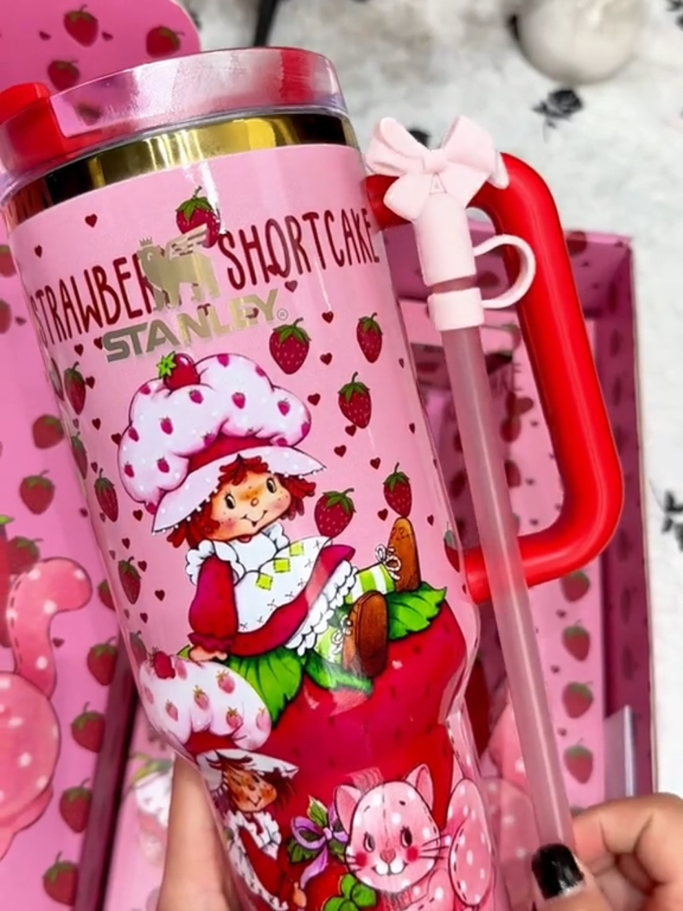 Copo Térmico Moranguinho 1200 ml 💙 ID:BKT-UAN-AGQ . . . #copotermico #copotermicoshopee #moranguinho #copostanley #copo 