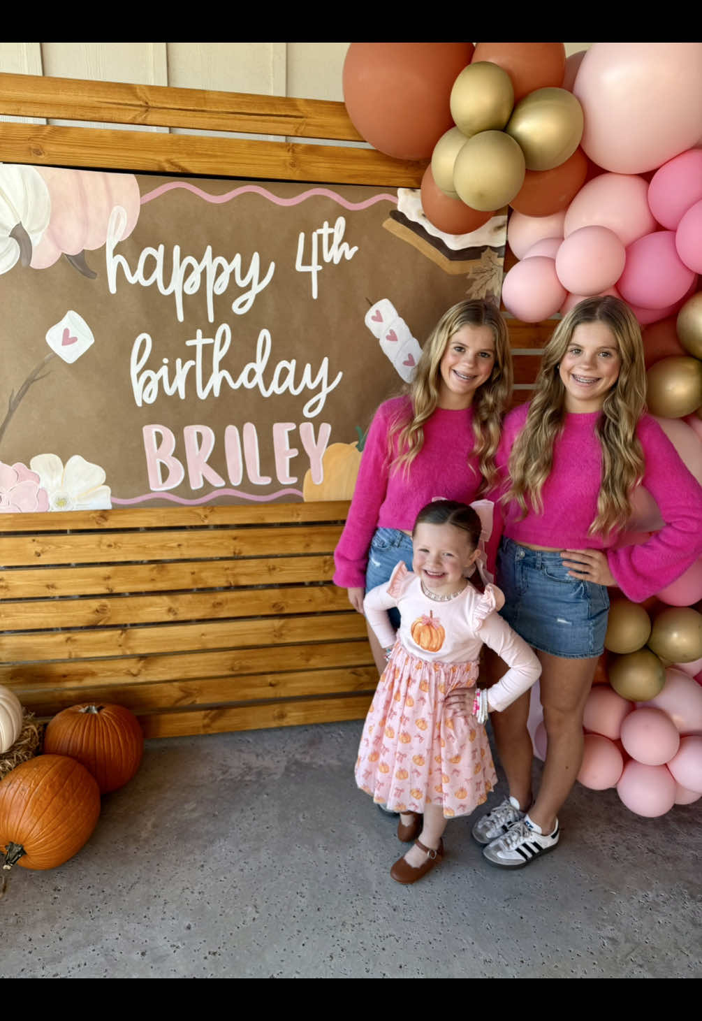🩷Pumpkins, S’mores and Hayrides Galore - Briley Kate is 4🩷 #farmlife #pumpkinseason #birthday #party #girls  @The Sims 